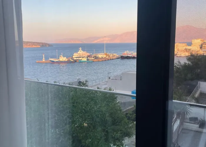 Sea View Uno Apartment 2